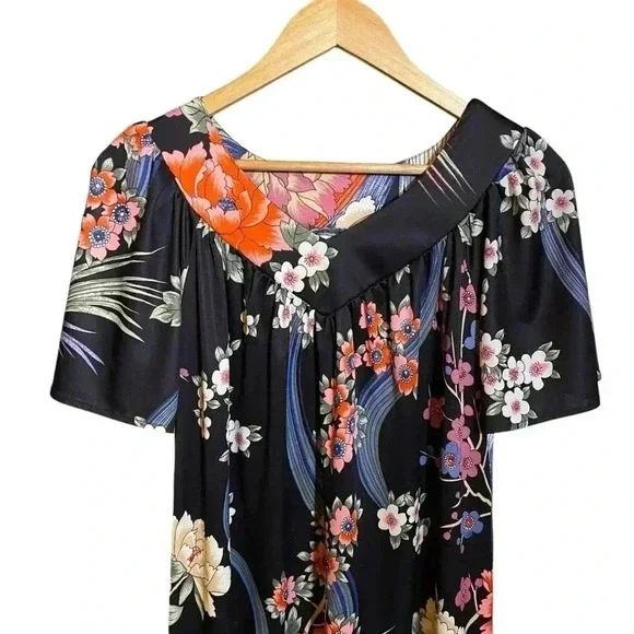 VGT HOMEWEAR By Sears Women's Dress Maxi Flutter Sleeves Black-Red Floral Print - Picture 2 of 12